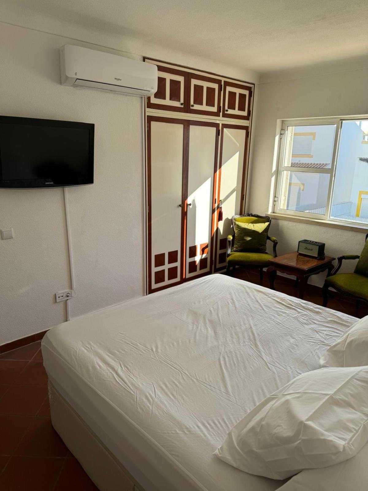 Villa 46 Hostel Лагуш Екстер'єр фото