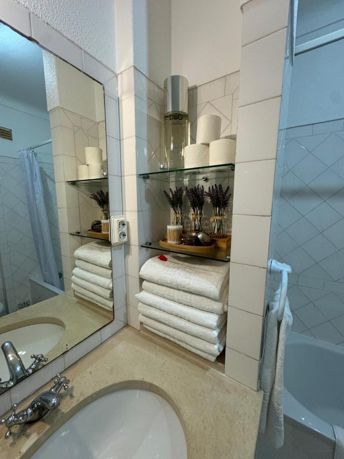 Villa 46 Hostel Лагуш Екстер'єр фото
