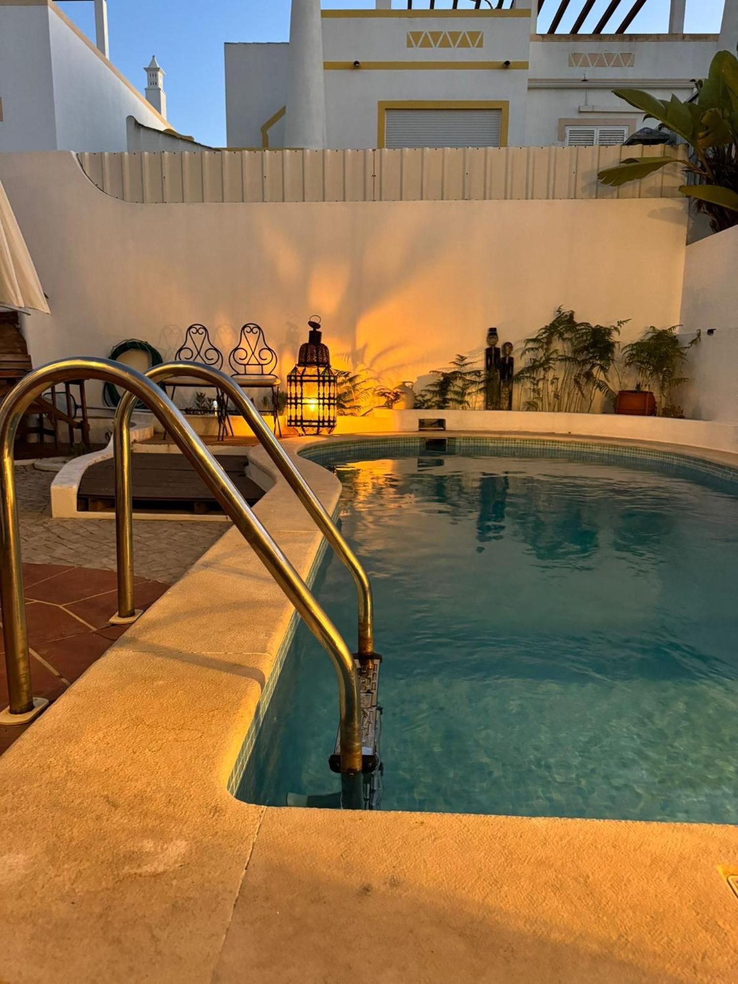 Villa 46 Hostel Лагуш Екстер'єр фото